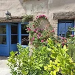 Semesterbostad Magnifique Maison De Village Saint-Jean-de-Côle